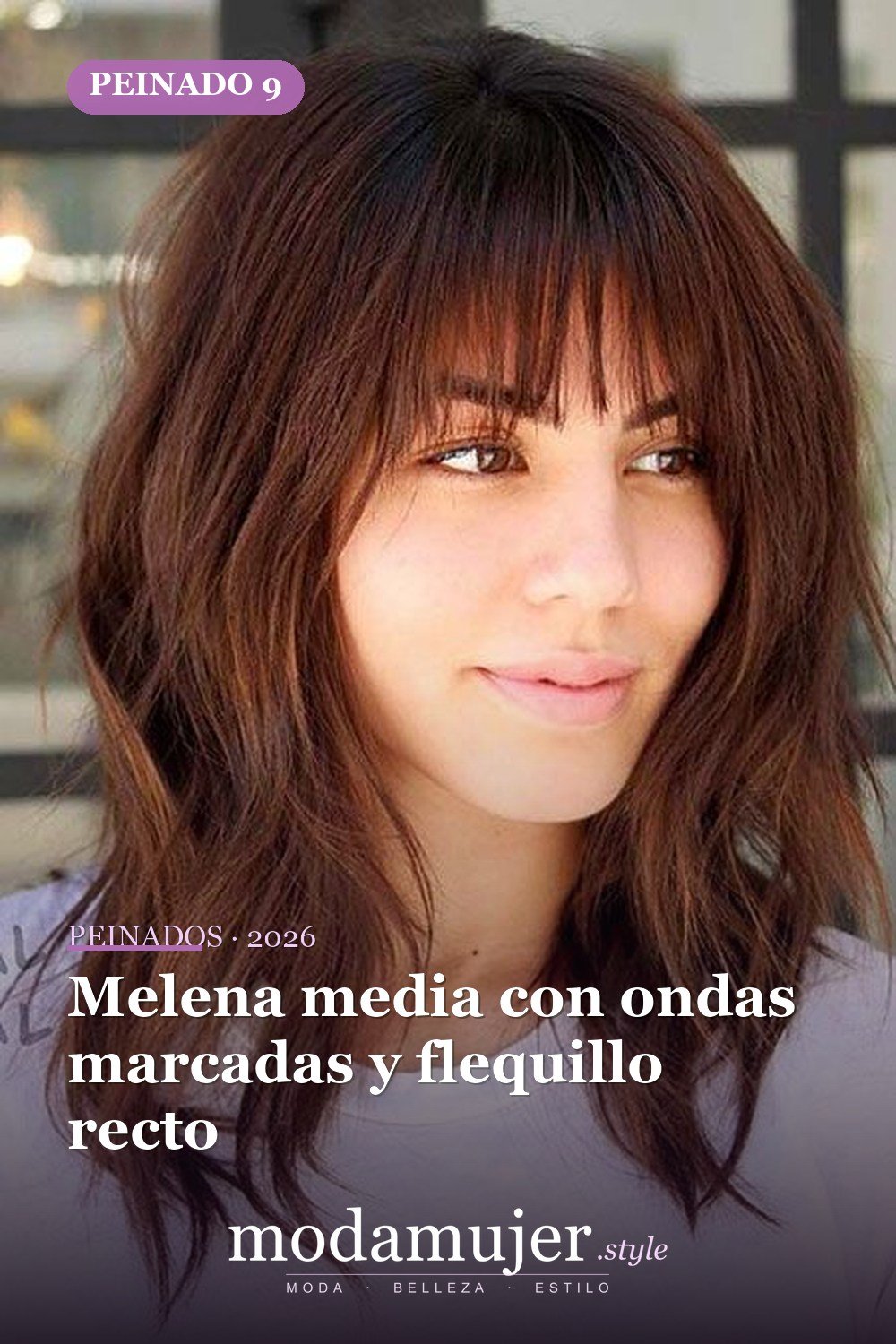 Melena media con ondas marcadas y flequillo recto — 47 cortes de pelo de longitud media con flequillo