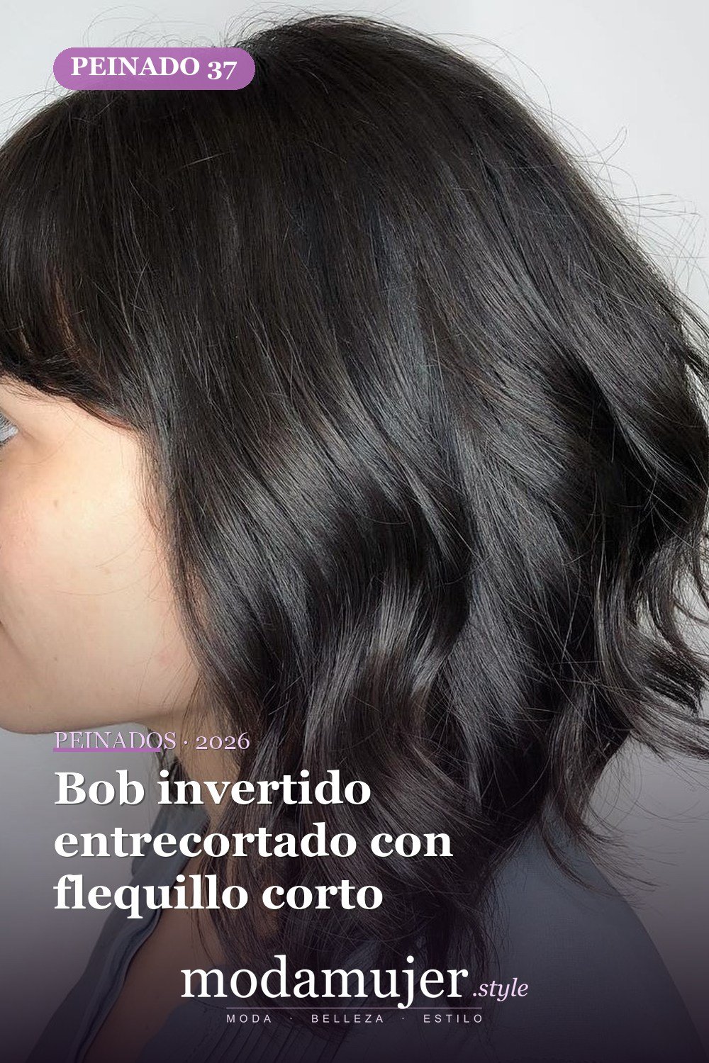 Bob invertido entrecortado con flequillo corto — 49 cortes de pelo bob A-line para inspirarte en 2026