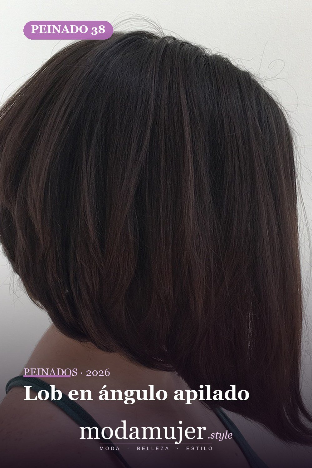 Lob en ángulo apilado — 50 bobs apilados y cortes de pelo escalonados que querrás probar