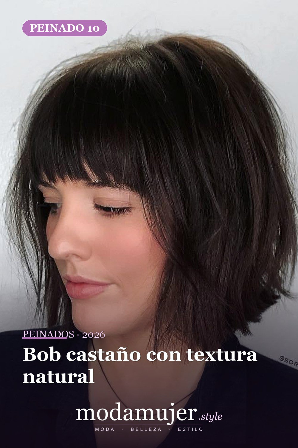 Bob castaño con textura natural — 50 bobs desordenados más bonitos y modernos que vale la pena probar en 2026