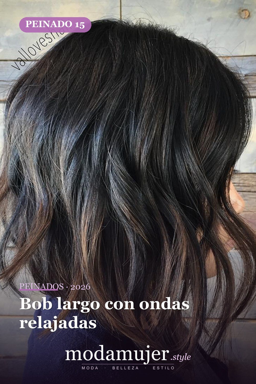 Bob largo con ondas relajadas — 50 bobs desordenados más bonitos y modernos que vale la pena probar en 2026