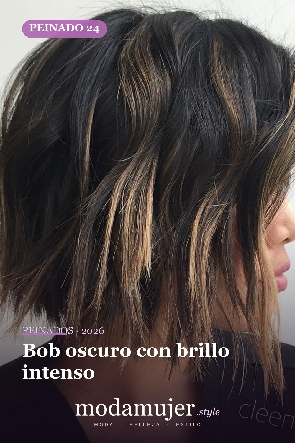 Bob oscuro con brillo intenso — 50 bobs desordenados más bonitos y modernos que vale la pena probar en 2026