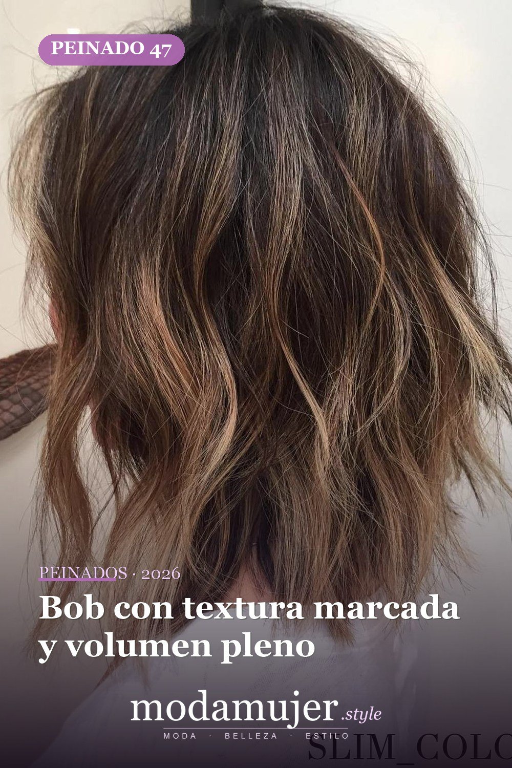 Bob con textura marcada y volumen pleno — 50 bobs desordenados más bonitos y modernos que vale la pena probar en 2026