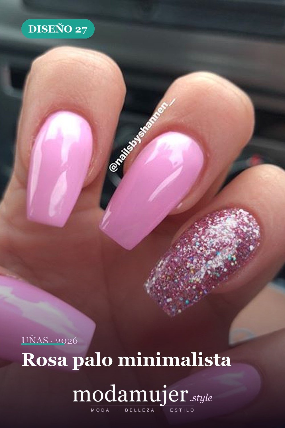 Rosa palo minimalista — 50 Diseños de uñas en rosa más llamativos