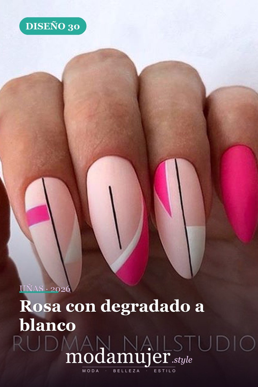 Rosa con degradado a blanco — 50 Diseños de uñas en rosa más llamativos