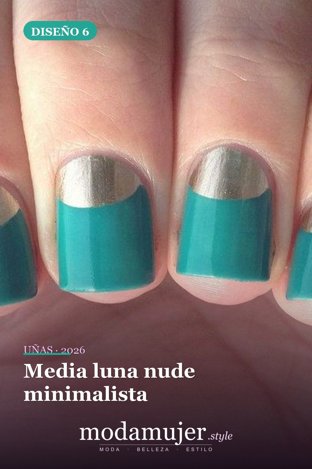 Media luna nude minimalista — 50 diseños de uñas media luna para probar en 2026
