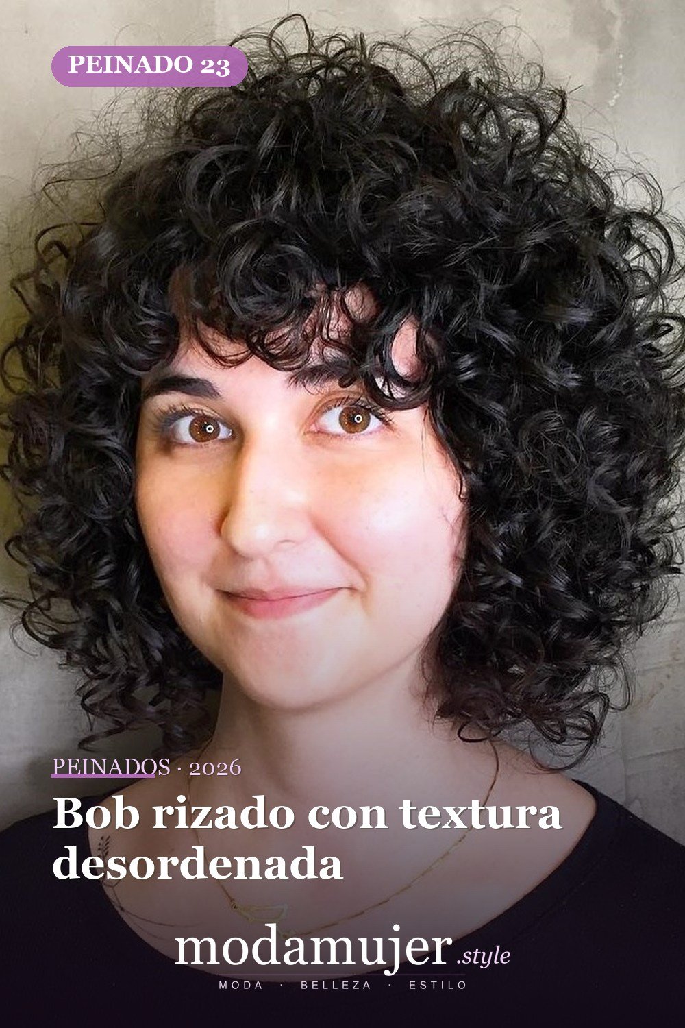 Bob rizado con textura desordenada — 50 ideas de bob rizado: los mejores peinados de 2026 para cada tipo de rizo