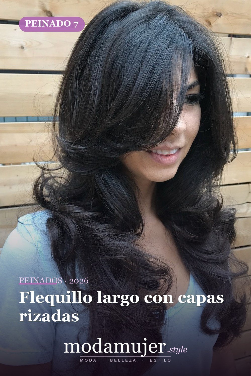 Flequillo largo con capas rizadas — 50 ideas de cabello largo en capas con flequillo