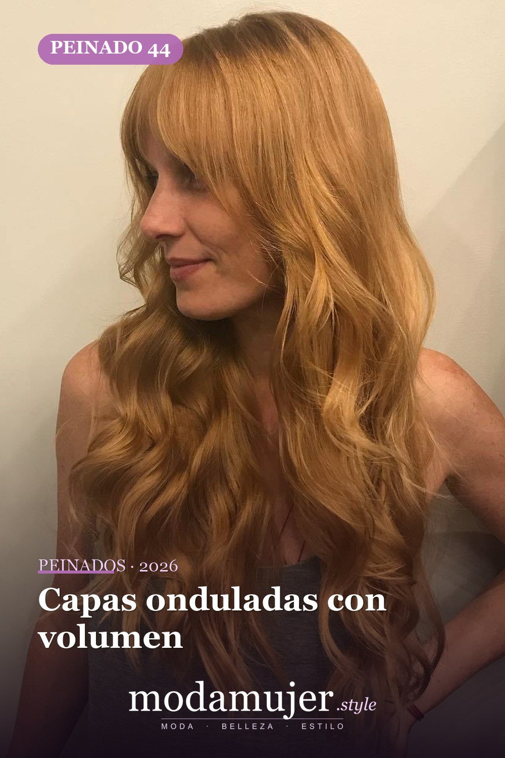 Capas onduladas con volumen — 50 ideas de cabello largo en capas con flequillo