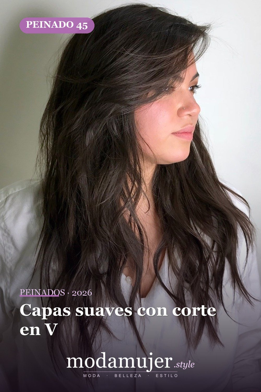 Capas suaves con corte en V — 50 ideas de cabello largo en capas con flequillo