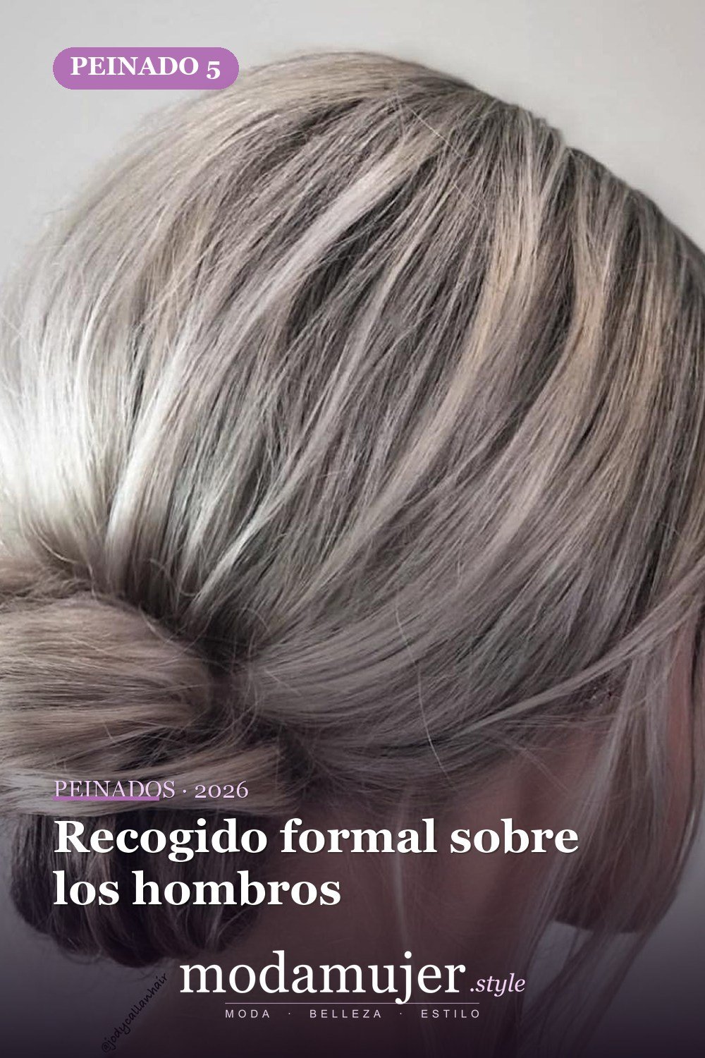 Recogido formal sobre los hombros — 50 maravillosos peinados para cabello medio que inspiran nuevos looks