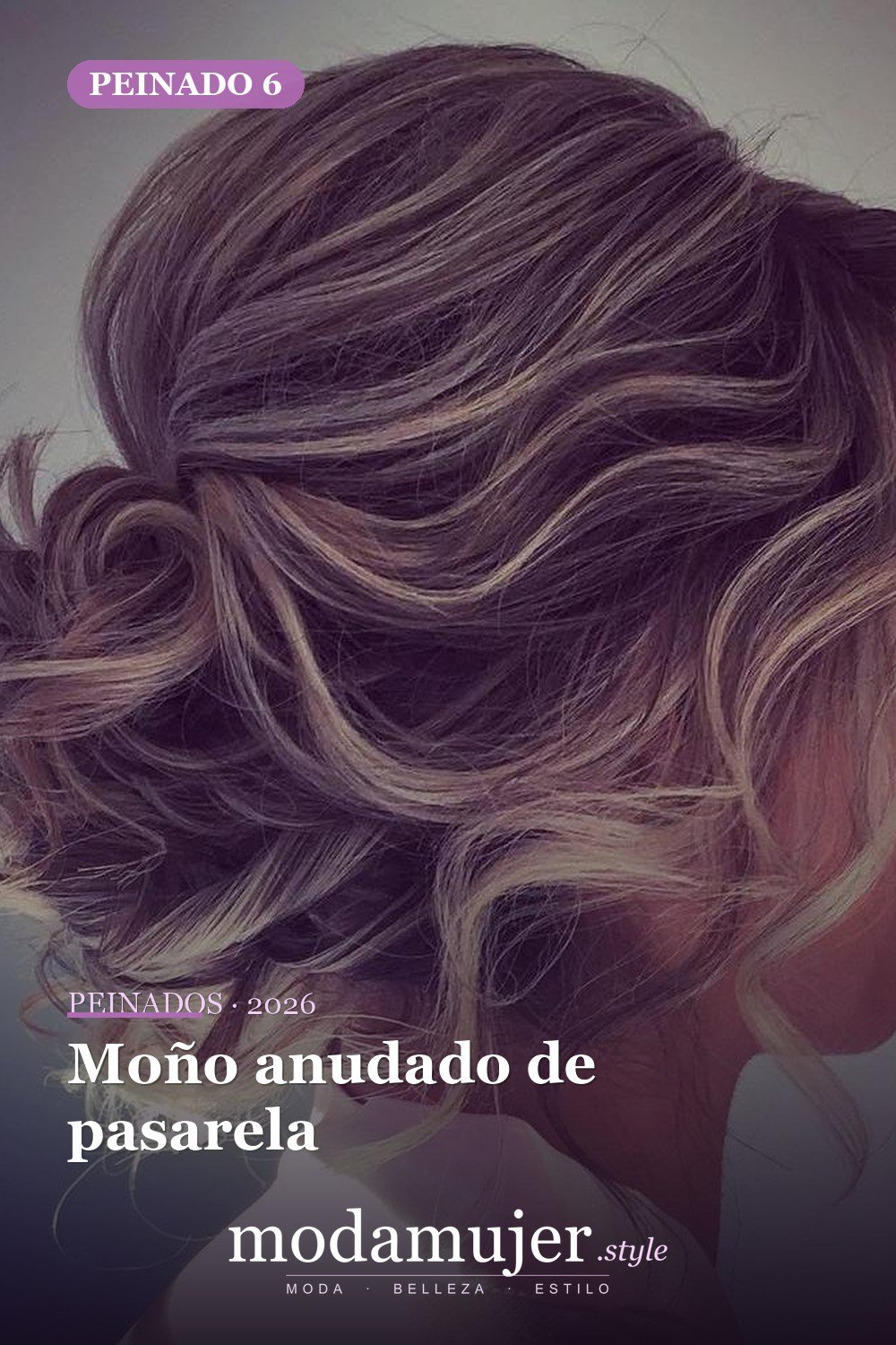 Moño anudado de pasarela — 50 maravillosos peinados para cabello medio que inspiran nuevos looks