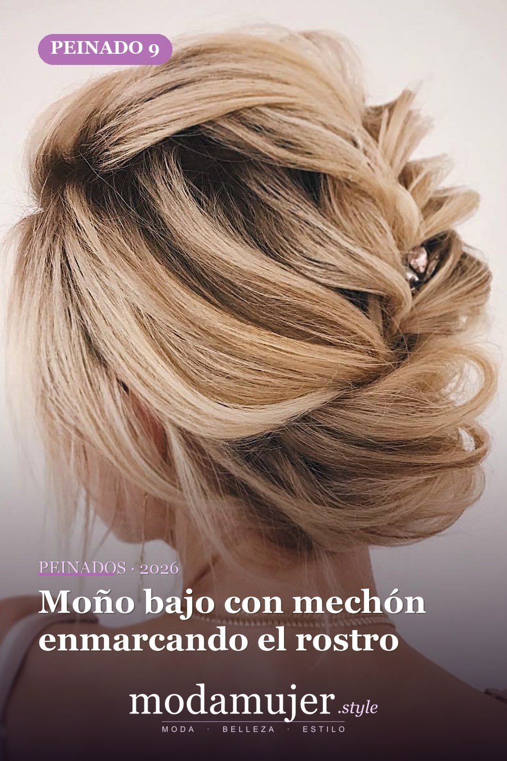 Moño bajo con mechón enmarcando el rostro — 50 maravillosos peinados para cabello medio que inspiran nuevos looks