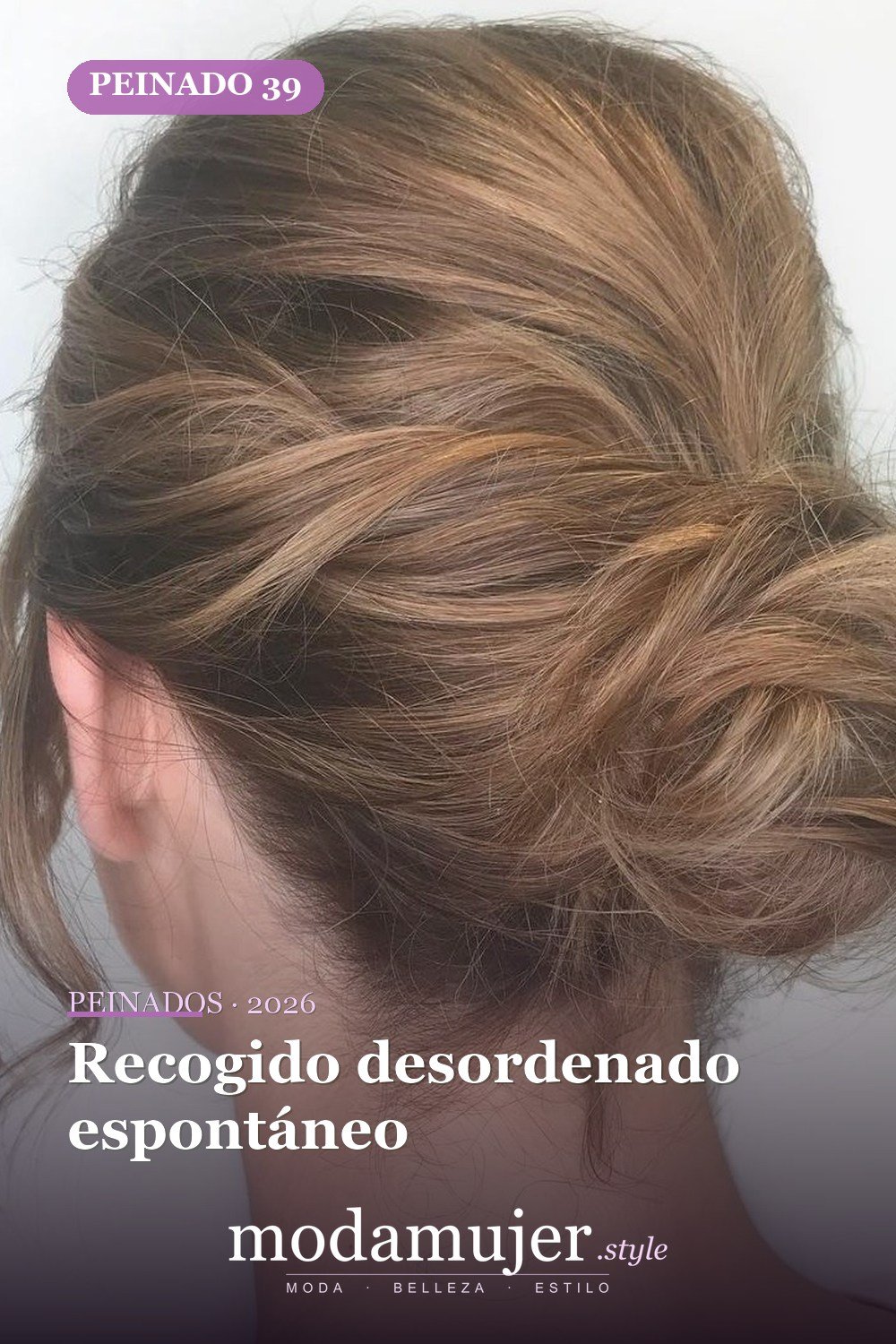 Recogido desordenado espontáneo — 50 maravillosos peinados para cabello medio que inspiran nuevos looks