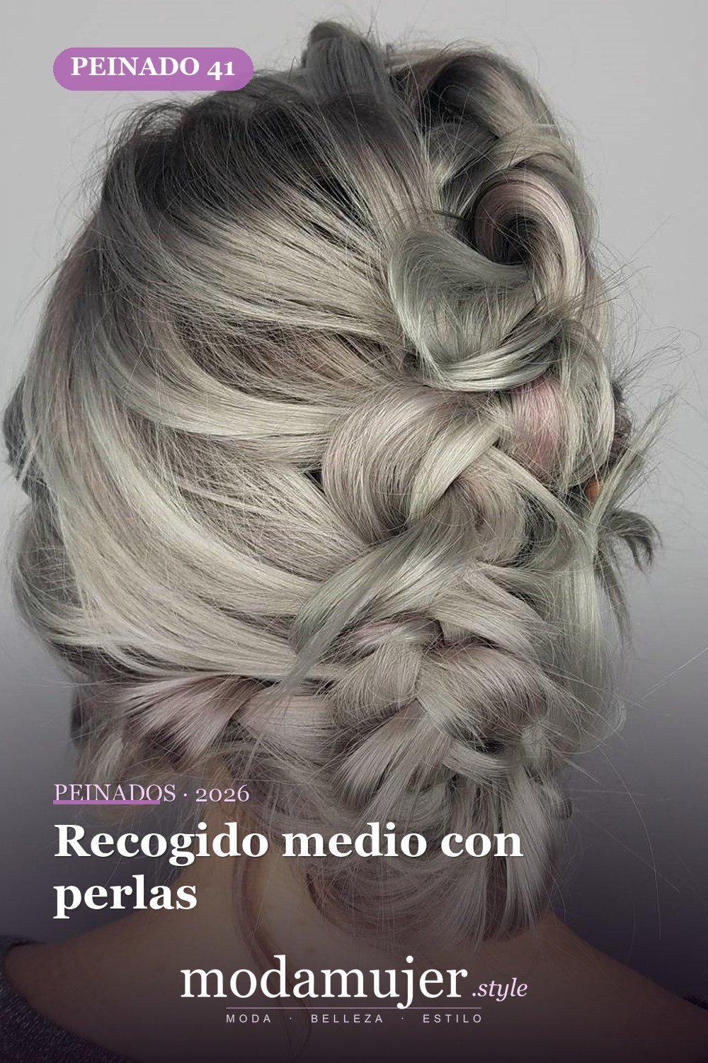 Recogido medio con perlas — 50 maravillosos peinados para cabello medio que inspiran nuevos looks