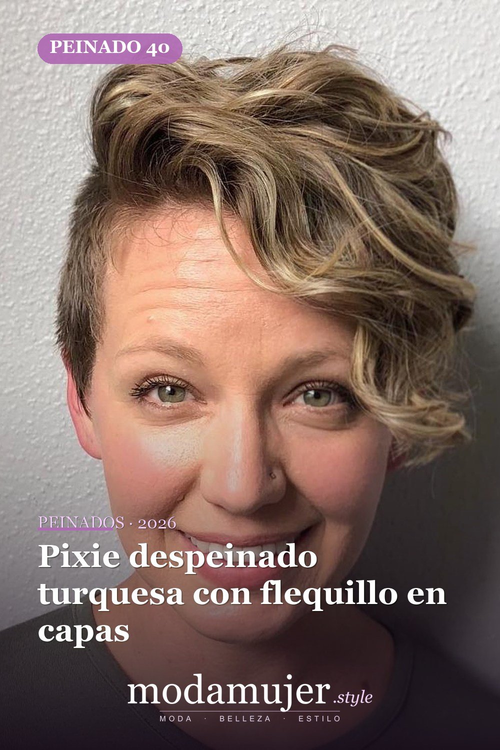 Pixie despeinado turquesa con flequillo en capas — 50 nuevas ideas de corte de duendecillo con flequillo para la temporada actual