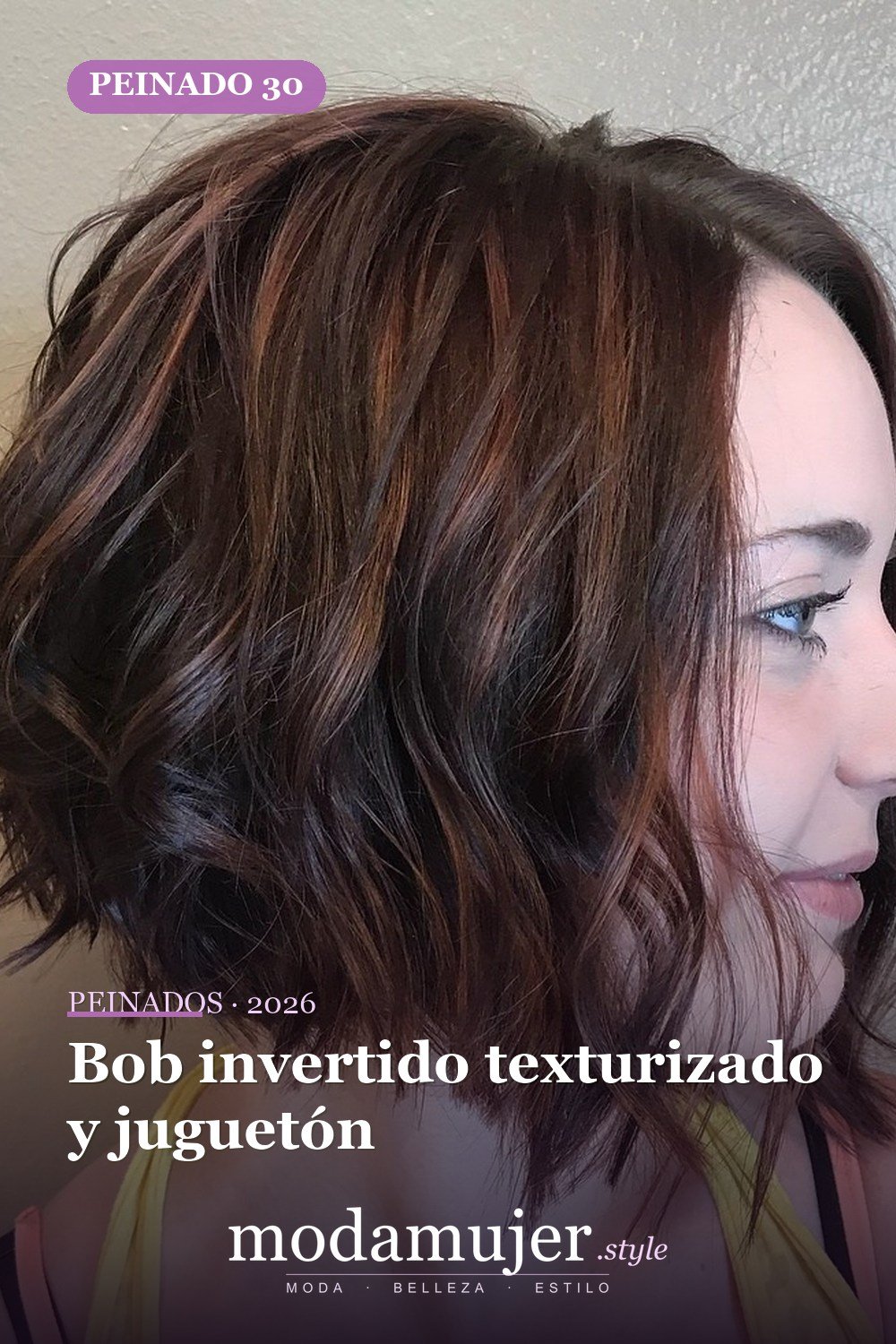Bob invertido texturizado y juguetón — 50 nuevos cortes de pelo cortos y peinados bob para 2026