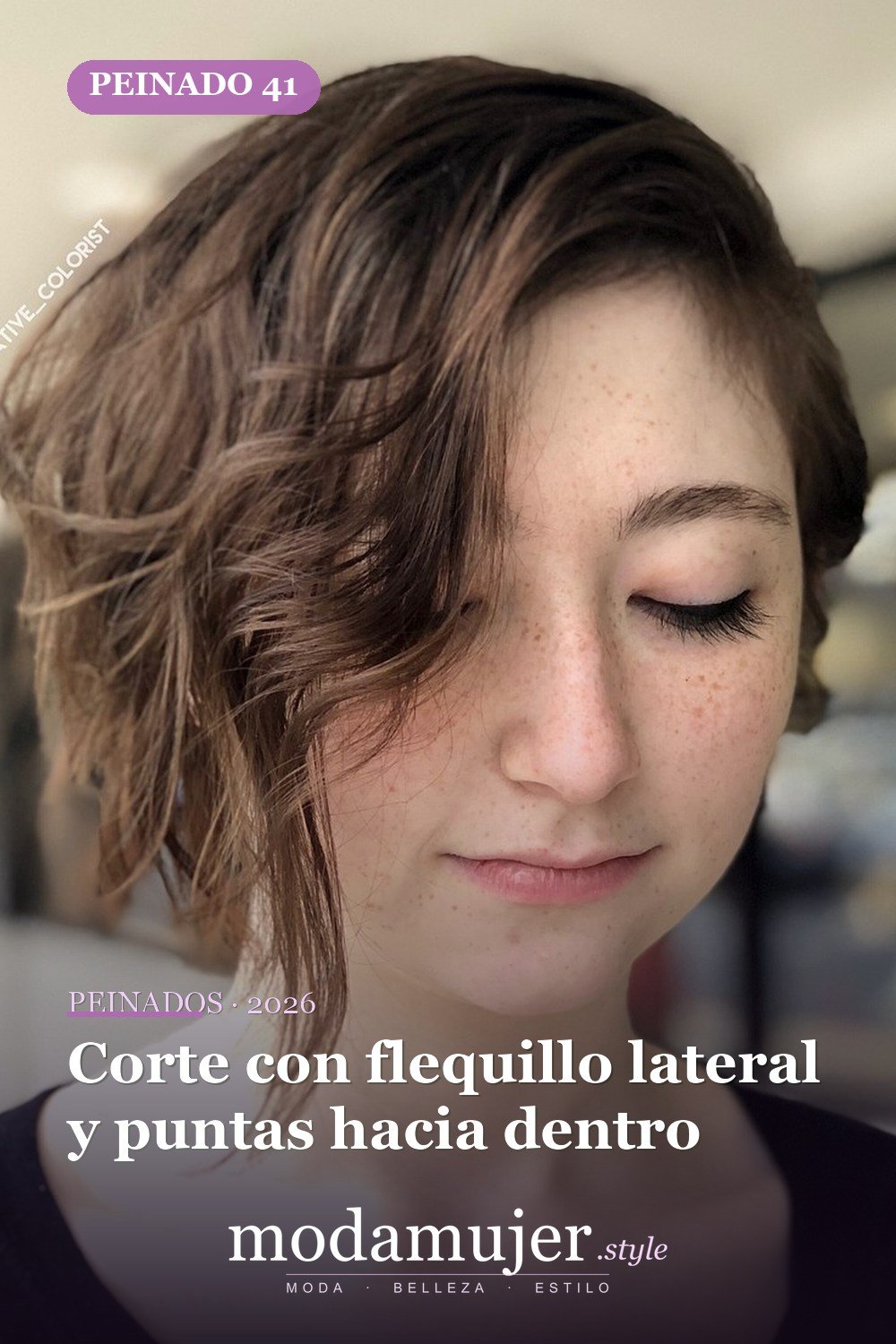 Corte con flequillo lateral y puntas hacia dentro — 50 peinados cortos para caras redondas con efecto adelgazante