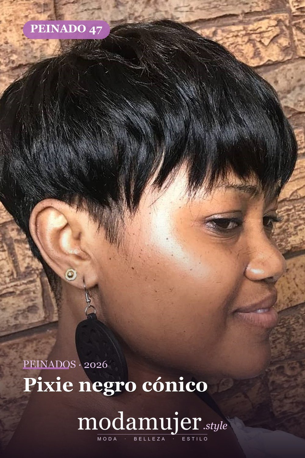 Pixie negro cónico — 50 peinados cortos para mujeres negras que roban todas las miradas