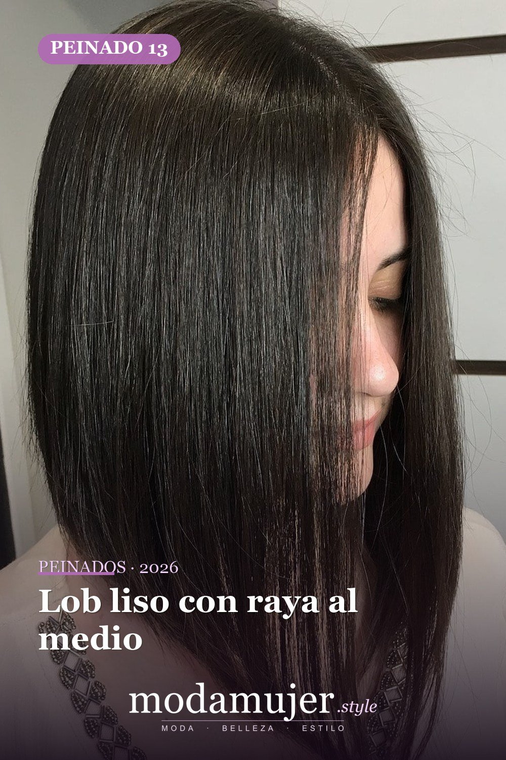 Lob liso con raya al medio — 50 peinados de longitud media sin falla para cabello fino
