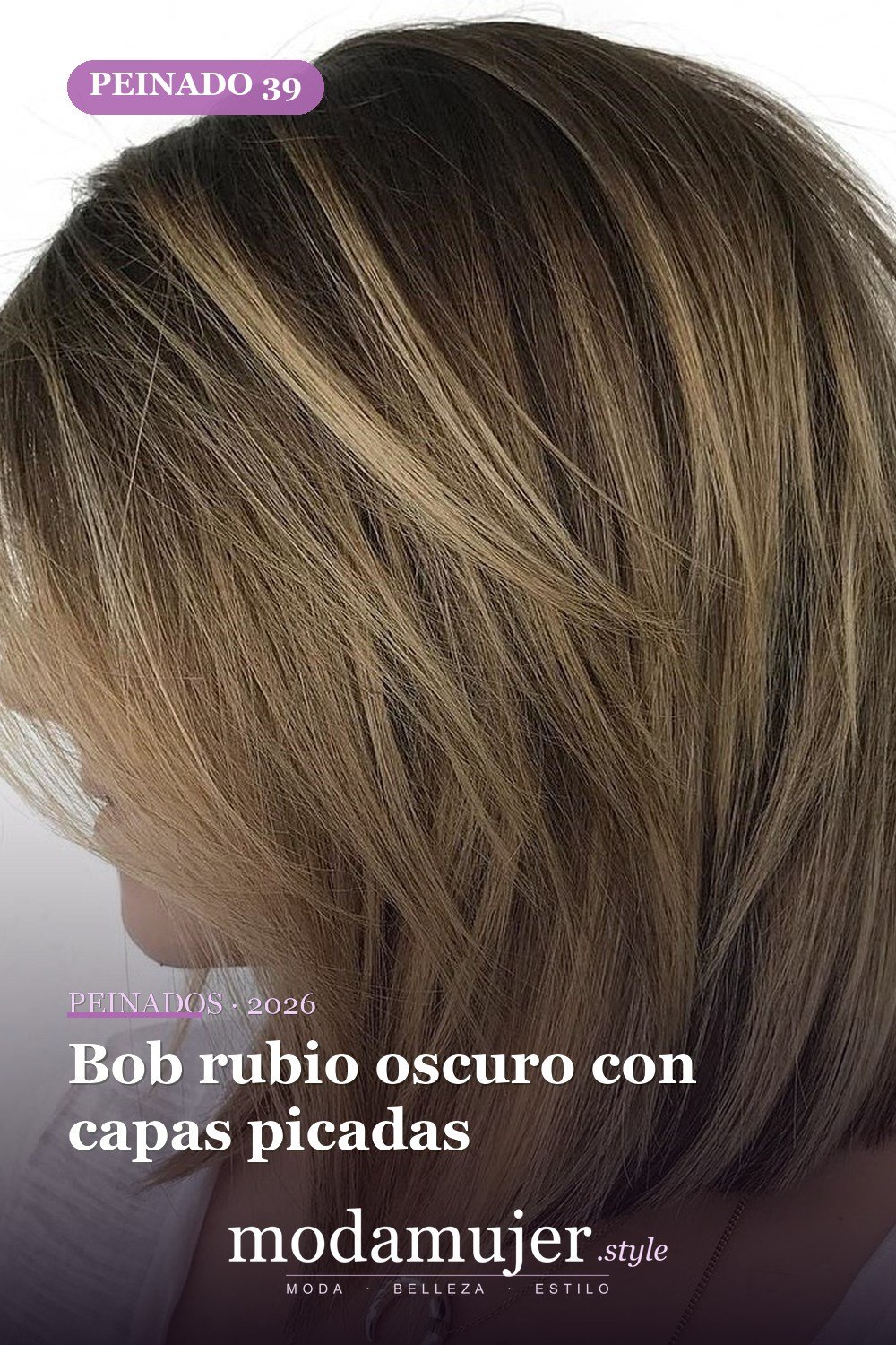 Bob rubio oscuro con capas picadas — 50 peinados de longitud media sin falla para cabello fino