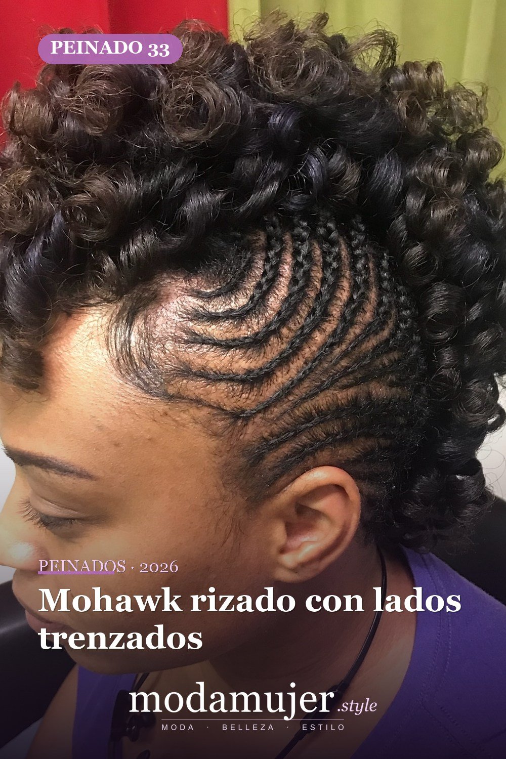 Mohawk rizado con lados trenzados — 50 peinados impresionantes para cabello natural corto