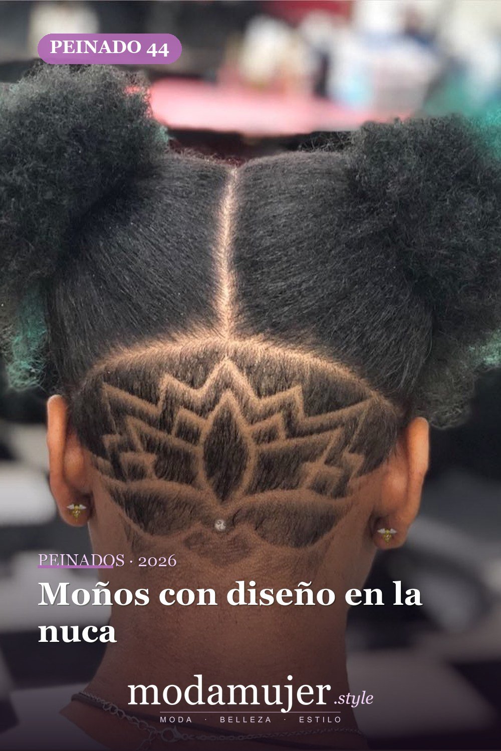 Moños con diseño en la nuca — 50 peinados impresionantes para cabello natural corto