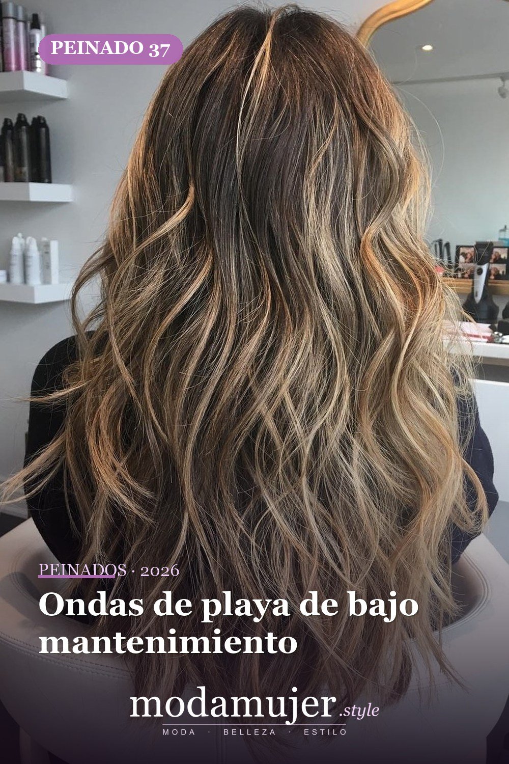 Ondas de playa de bajo mantenimiento — 50 peinados largos con capas para 2026