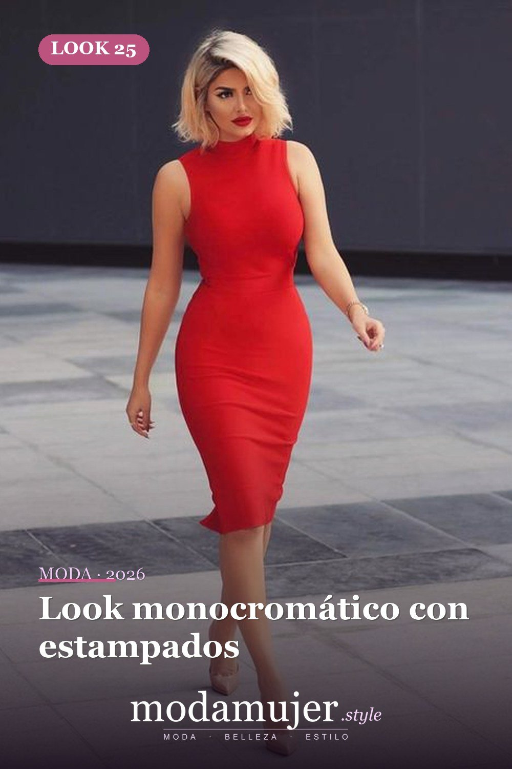 Look monocromático con estampados — 52 trajes muy sexys para el trabajo