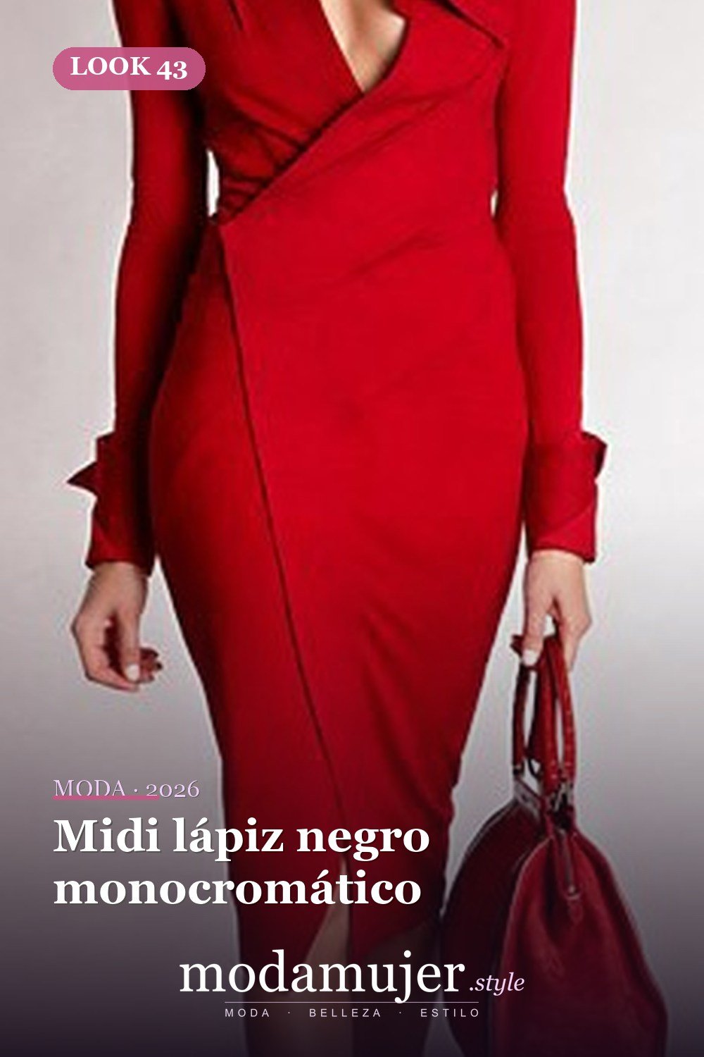 Midi lápiz negro monocromático — 52 trajes muy sexys para el trabajo