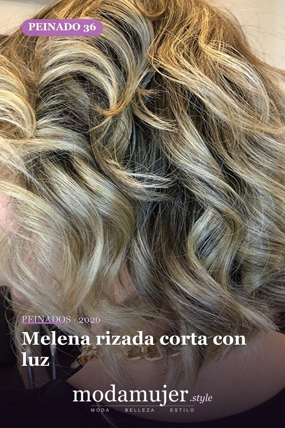 Melena rizada corta con luz — 53 opciones de peinados rizos cortos