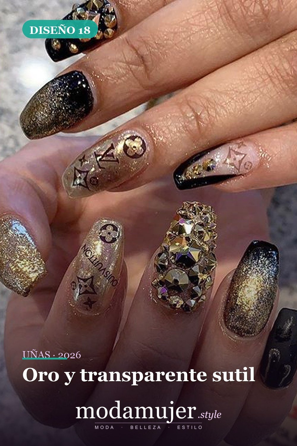 Oro y transparente sutil — 54 Diseños de uñas doradas para tu próxima visita al salón