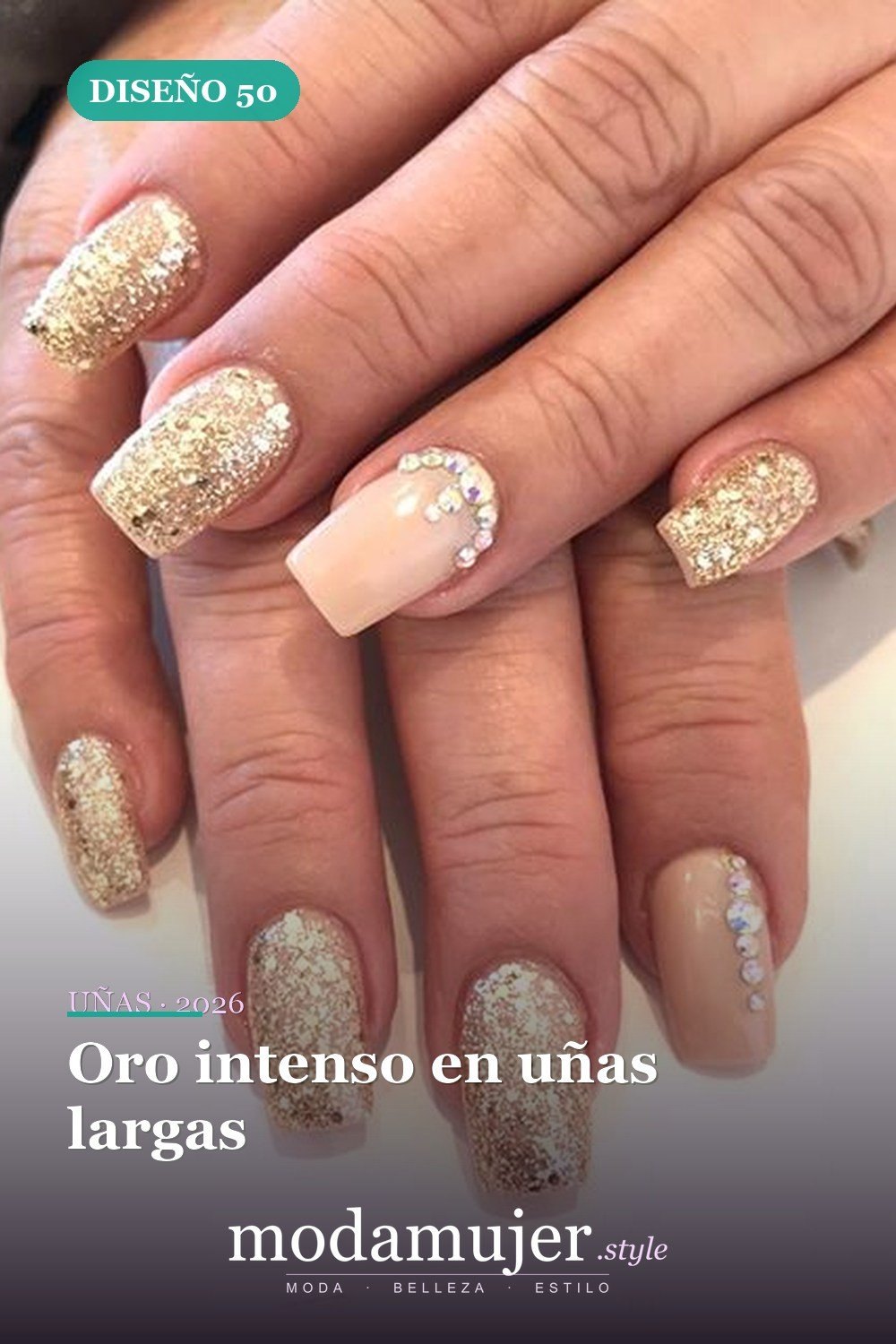 Oro intenso en uñas largas — 54 Diseños de uñas doradas para tu próxima visita al salón