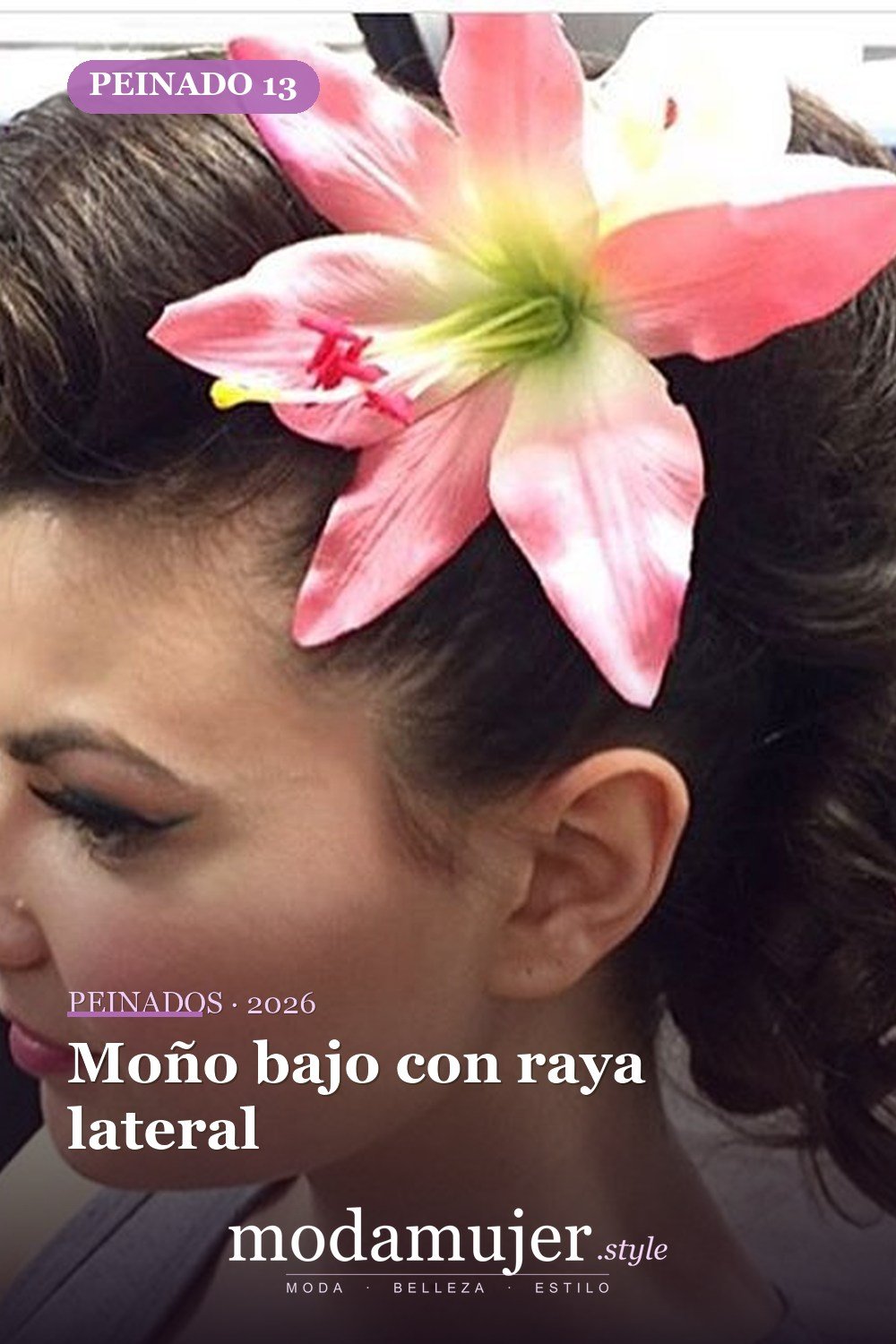 Moño bajo con raya lateral — 54 mejores peinados estilo años 50: rockabilly y pin-up