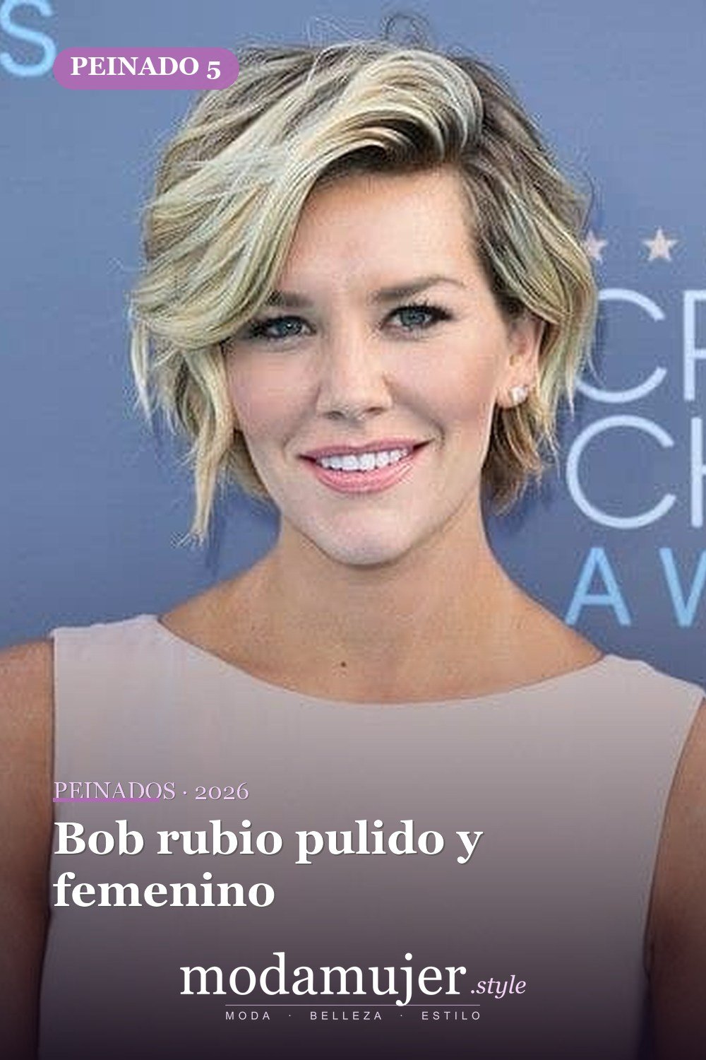 Bob rubio pulido y femenino — 54 peinados cortos rubios de moda