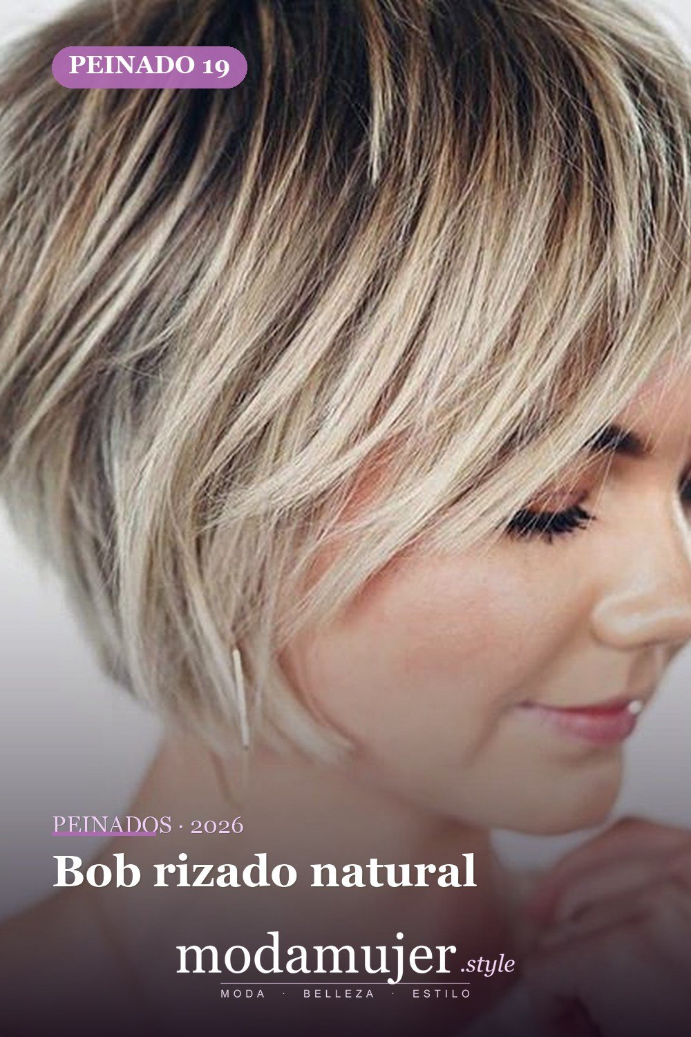 Bob rizado natural — 54 peinados de moda de 40 para mujeres