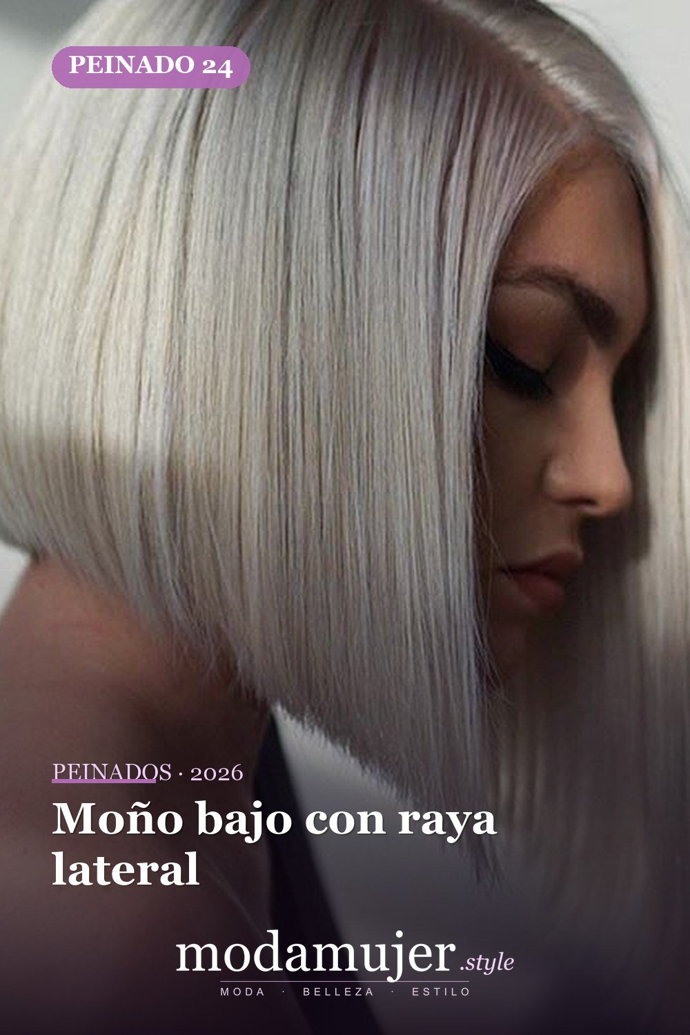 Moño bajo con raya lateral — 56 mejores peinados para mujeres con entradas o línea del cabello que retrocede