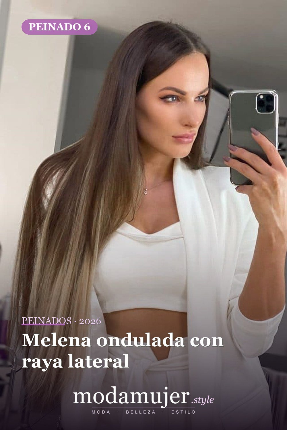 Melena ondulada con raya lateral — 56 peinados favorecedores para rostro alargado y estrecho