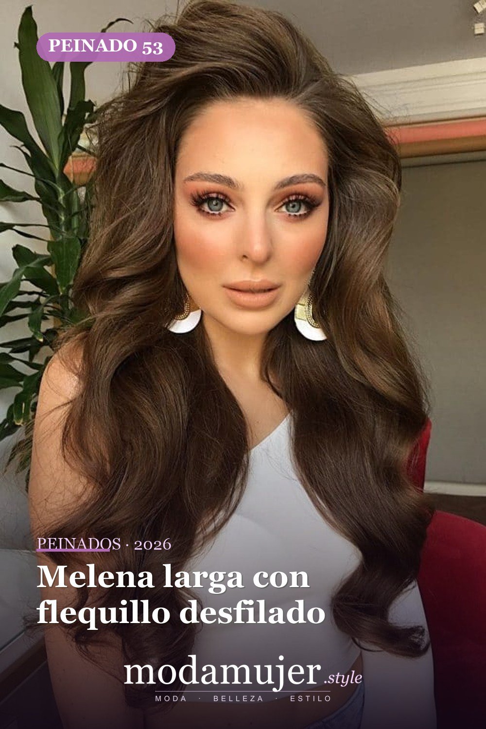 Melena larga con flequillo desfilado — 56 peinados favorecedores para rostro alargado y estrecho