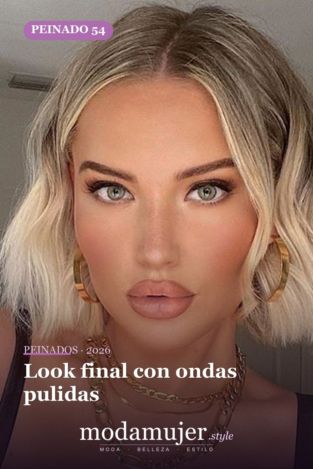 Look final con ondas pulidas — 57 peinados favorecedores para cara ovalada