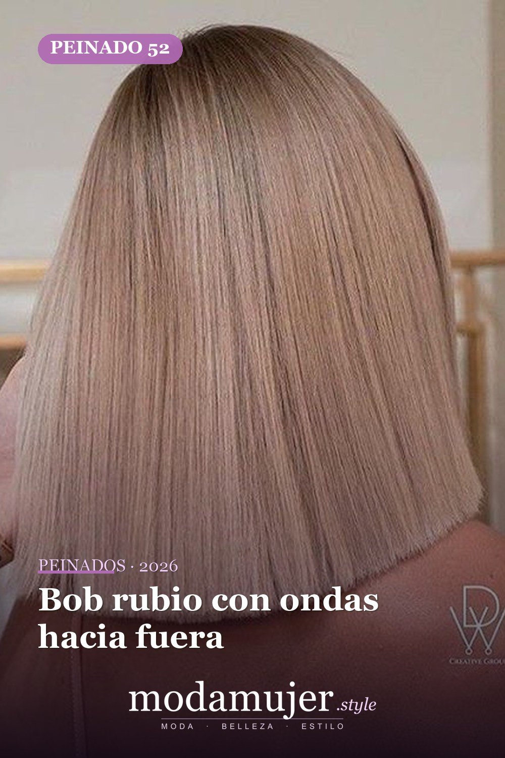 Bob rubio con ondas hacia fuera — 58 increíbles peinados rubios que te hacen elegante