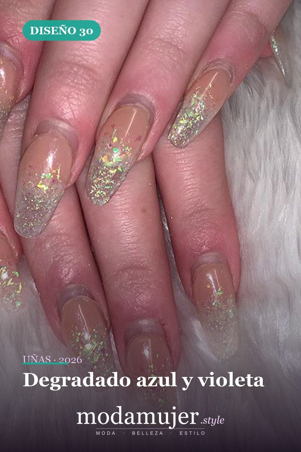 Degradado azul y violeta — 60 hermosos diseños de uñas ombre que te encantarán