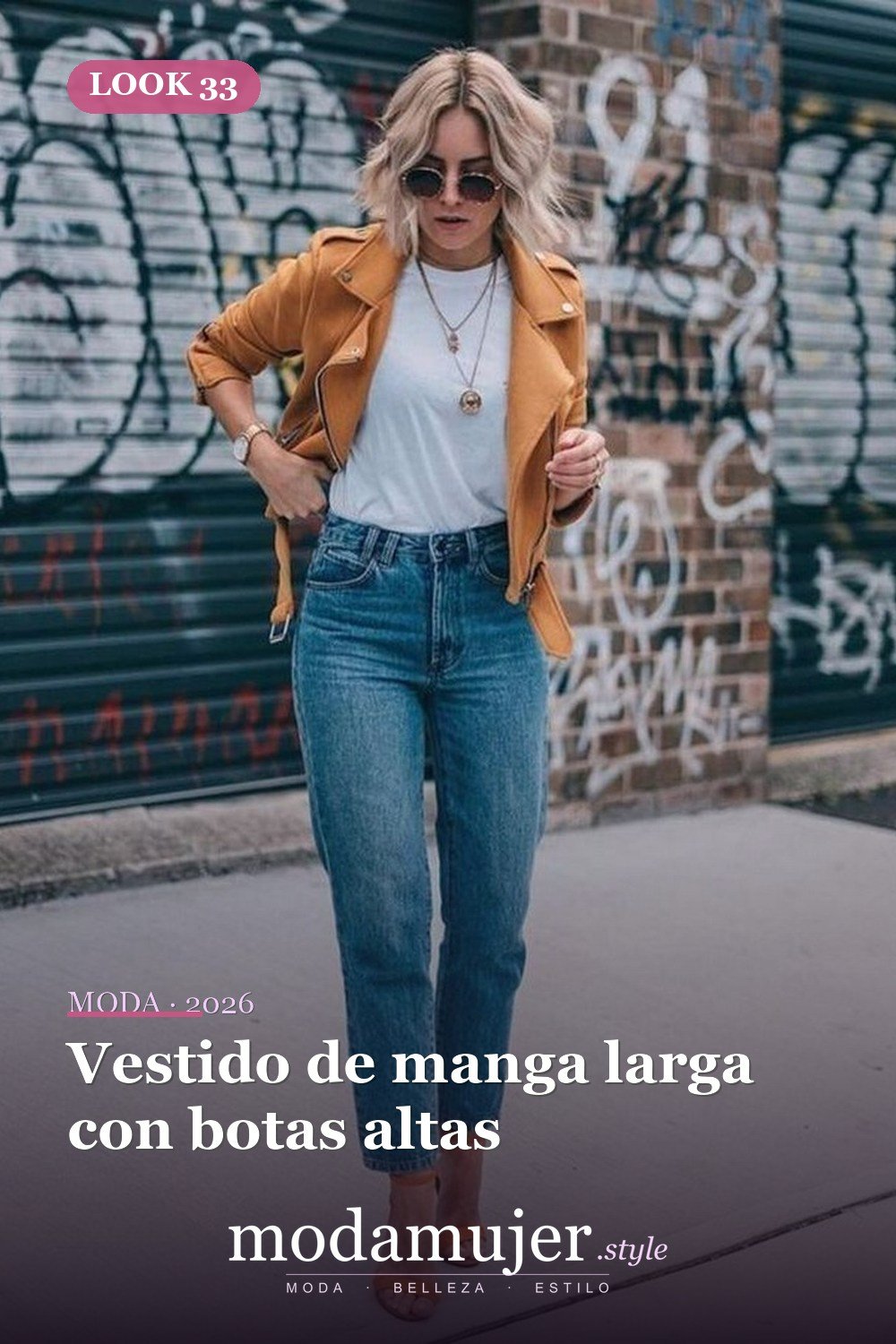 Vestido de manga larga con botas altas — 60+ Las mejores ideas de trajes de invierno de trabajo que te hacen más genial