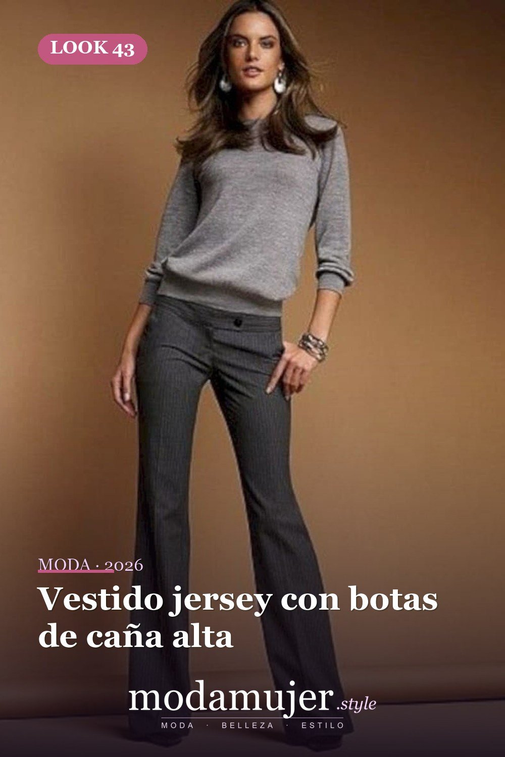 Vestido jersey con botas de caña alta — 60+ Las mejores ideas de trajes de invierno de trabajo que te hacen más genial