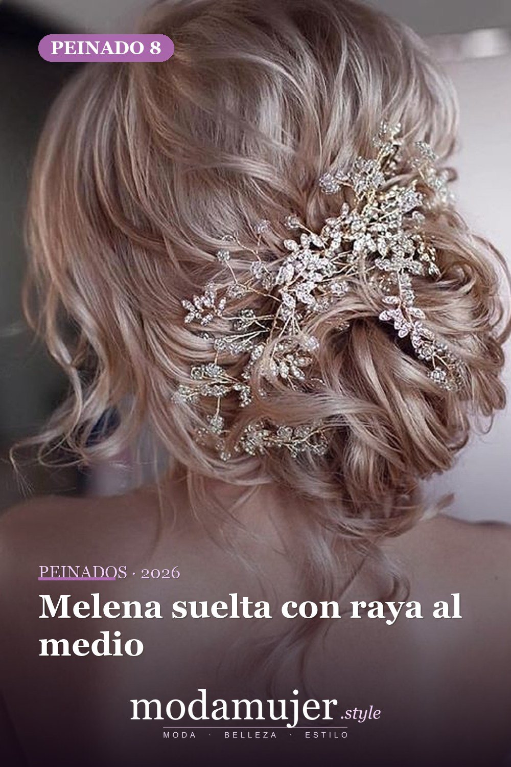 Melena suelta con raya al medio — 62 ideas de peinados románticos para bodas y ocasiones especiales