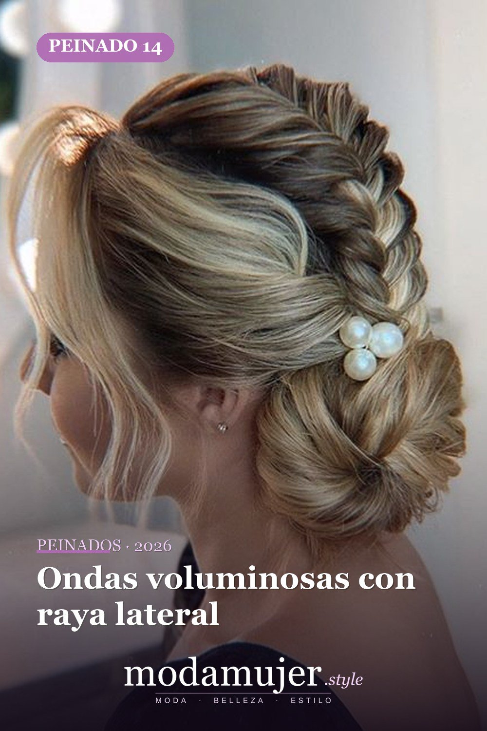 Ondas voluminosas con raya lateral — 62 ideas de peinados románticos para bodas y ocasiones especiales