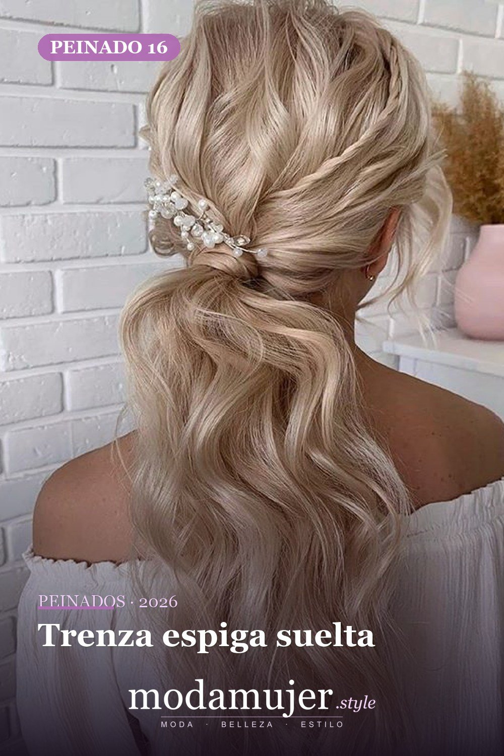 Trenza espiga suelta — 62 ideas de peinados románticos para bodas y ocasiones especiales