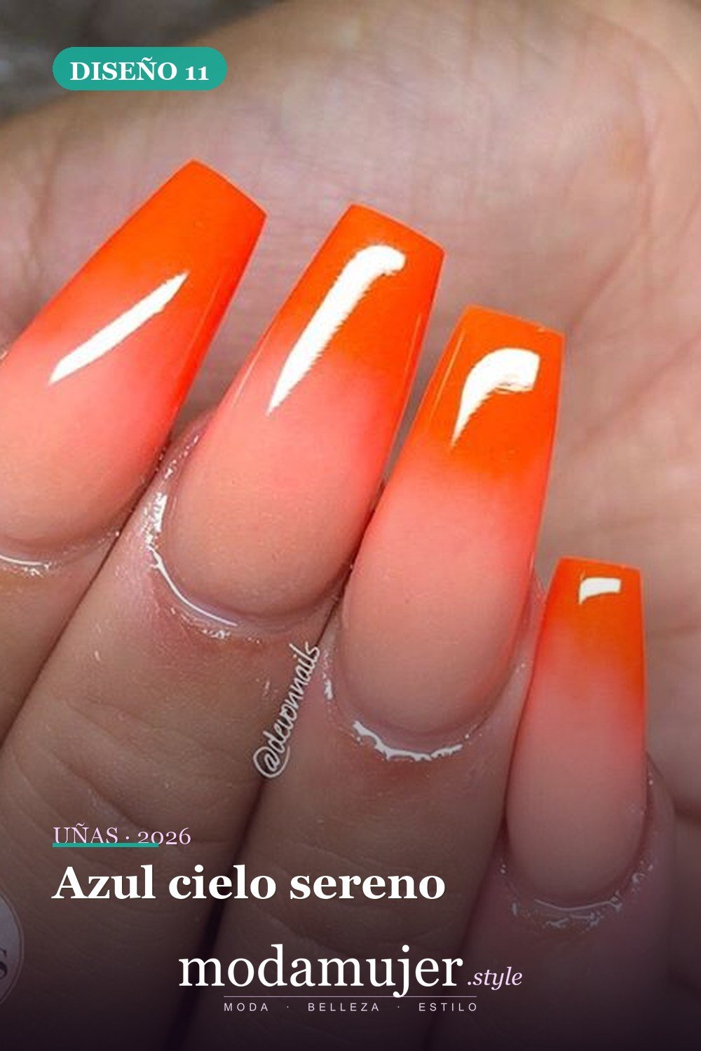 Azul cielo sereno — 69 ideas de diseño completo de uñas para inspirar tu próxima manicura