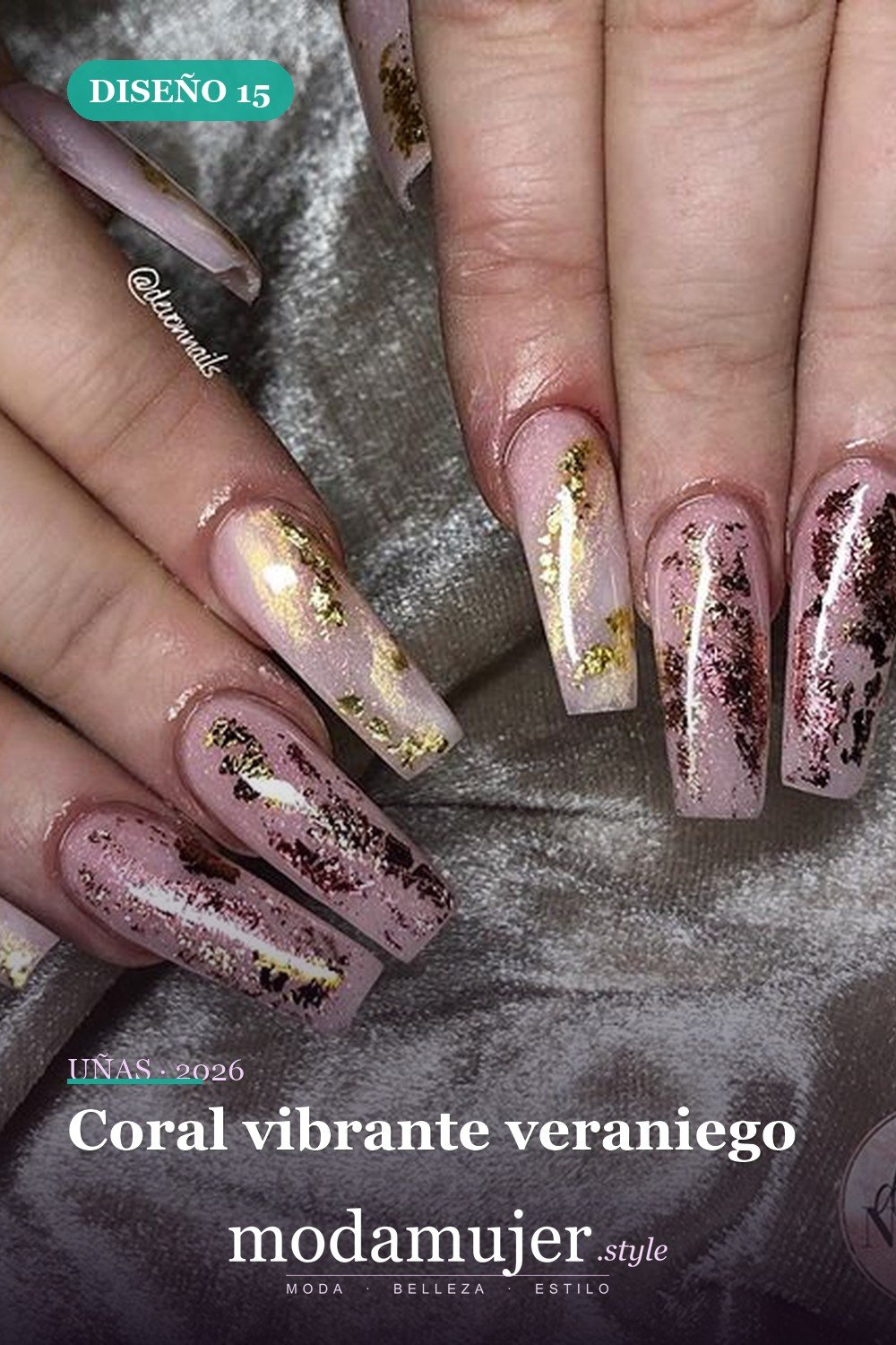 Coral vibrante veraniego — 69 ideas de diseño completo de uñas para inspirar tu próxima manicura