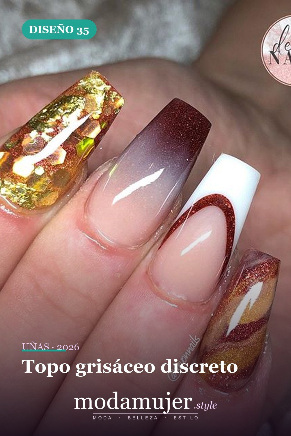 Topo grisáceo discreto — 69 ideas de diseño completo de uñas para inspirar tu próxima manicura